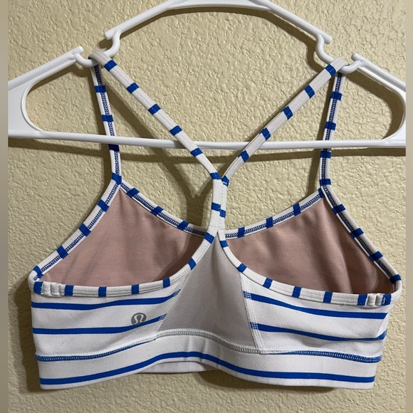 Lululemon Sports bra - Picture 6 of 10